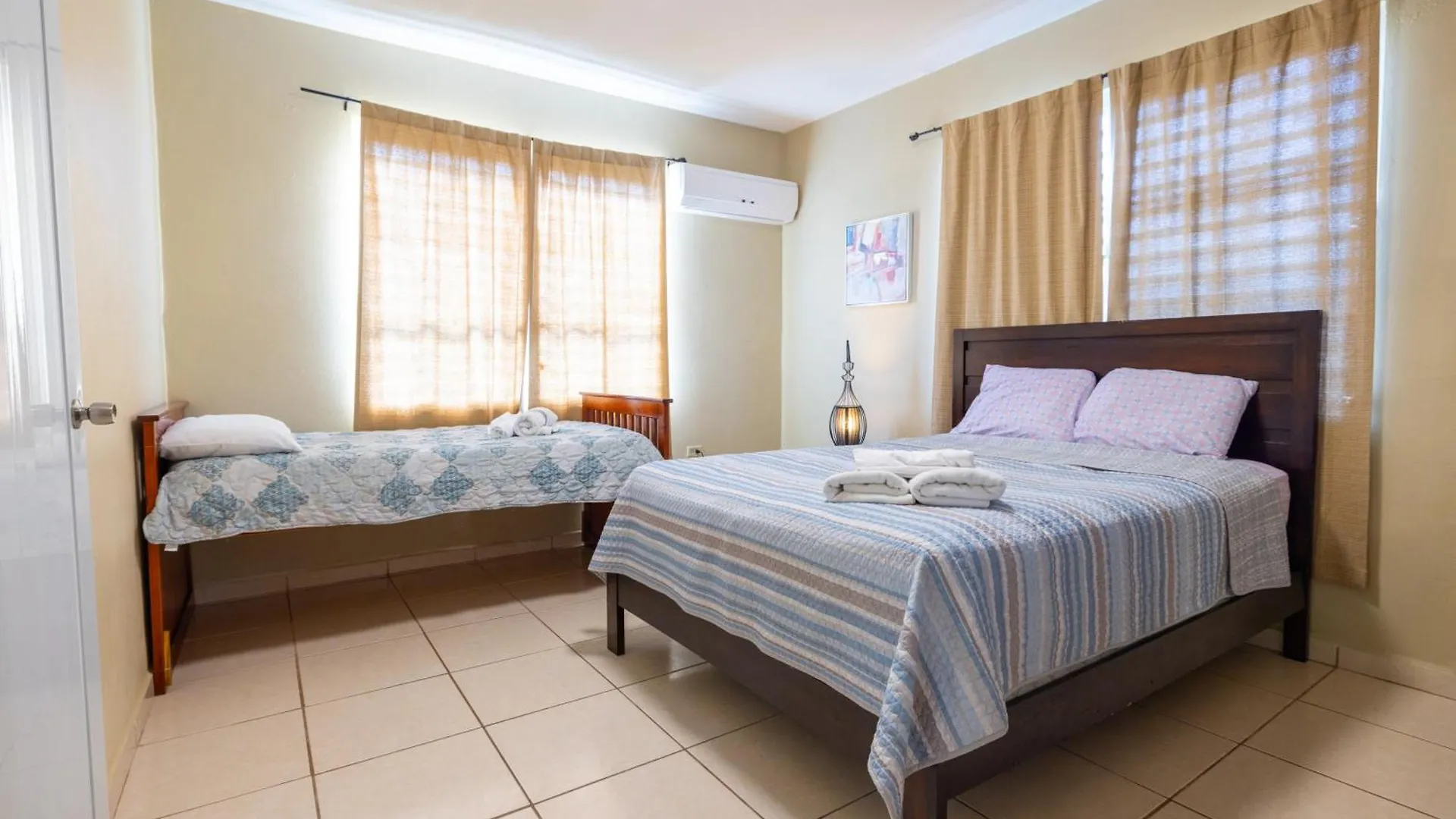 伊莎贝拉Colinas Del Atlantico 2 Floors别墅 度假居 伊莎贝拉